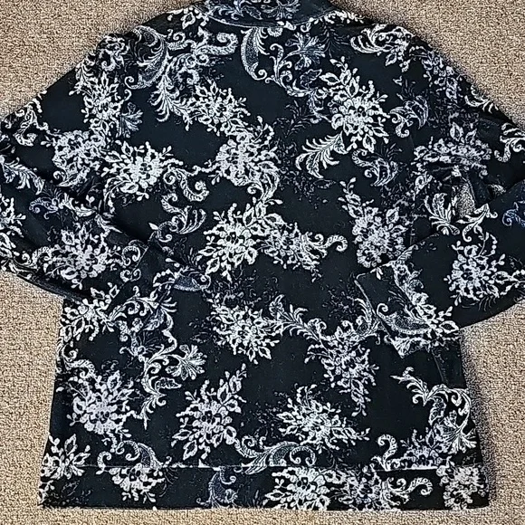 Basic Editions Zip Up - Picture 3 of 15